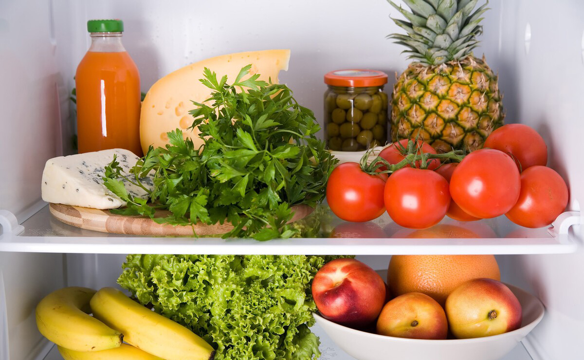 水果和蔬菜里含有的维生素，这两者之间可以互相替代吗？